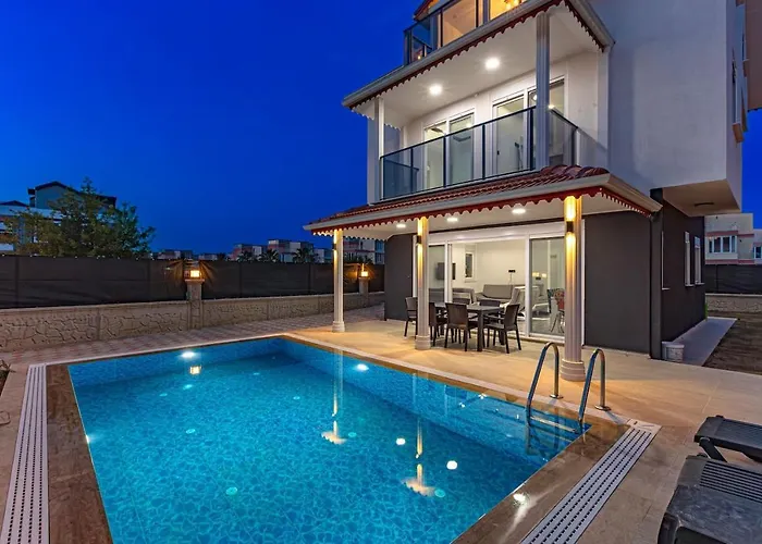 Near By The Land Of Legend's Private Pool Sun * באלאק