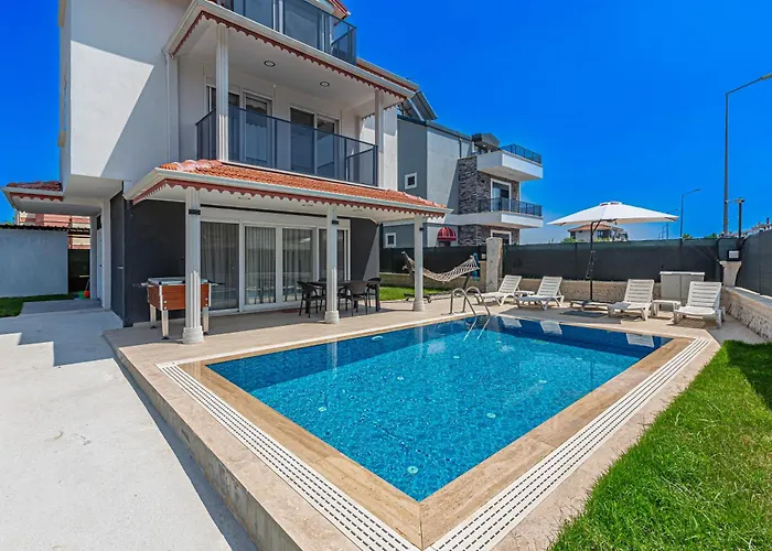 Near By The Land Of Legend's Private Pool Sun *